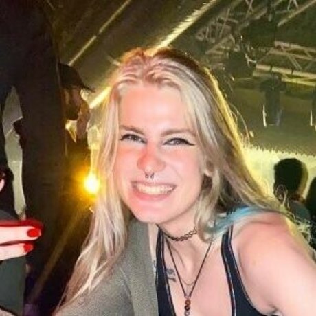 Laced Up Lace top schöne bilder