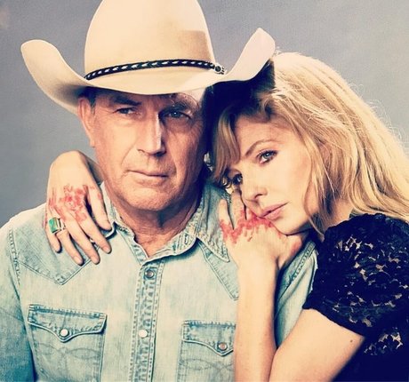 Kelly Reilly pornostar heiße foto