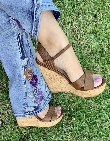 rothaarige xxx onlyfans sexy perfekte fotos