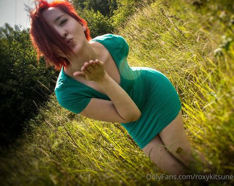 roxykitsune xxx nette archiv