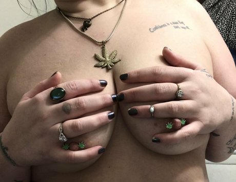 schwangere onlyfans kunst hd fotos