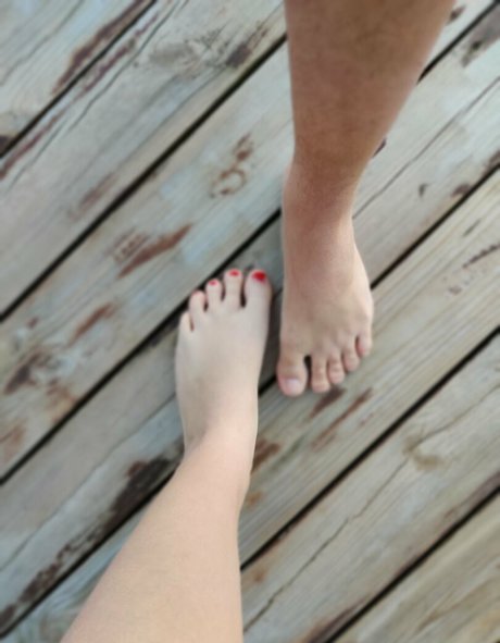 feet amana nackt top fotos