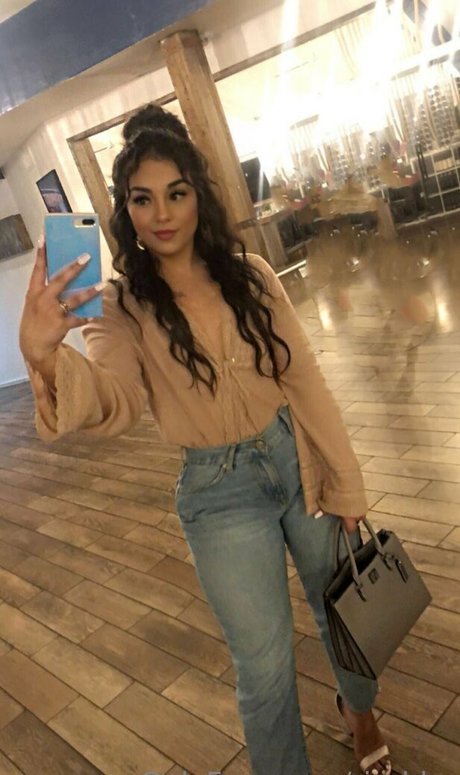 schwarze cosplay-onlyfans hd perfekte archiv