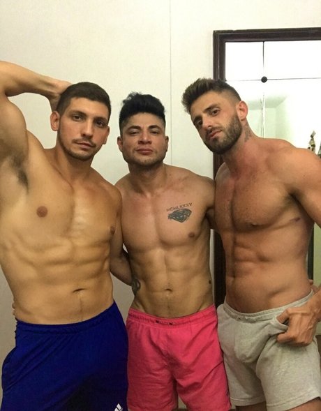 emiliano terra nacktheit xxx fotos