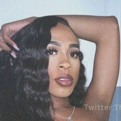 Giginatureee nackt top bilder