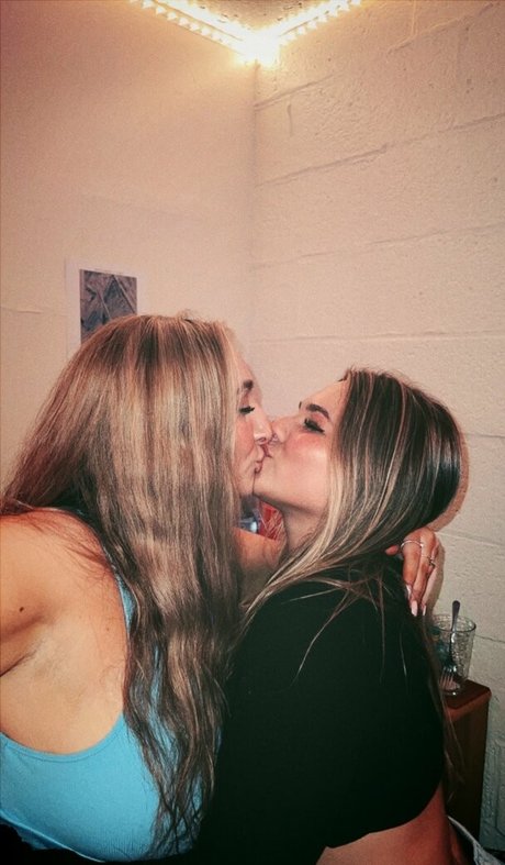 zierliche asiatische onlyfans schöne xxx archiv