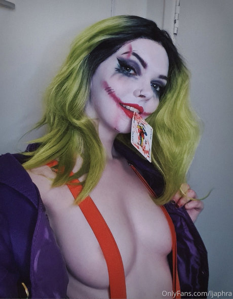 Louise Julie sexy heiße foto