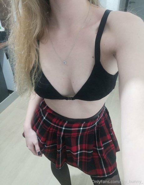 shy bunny_ Profilfoto