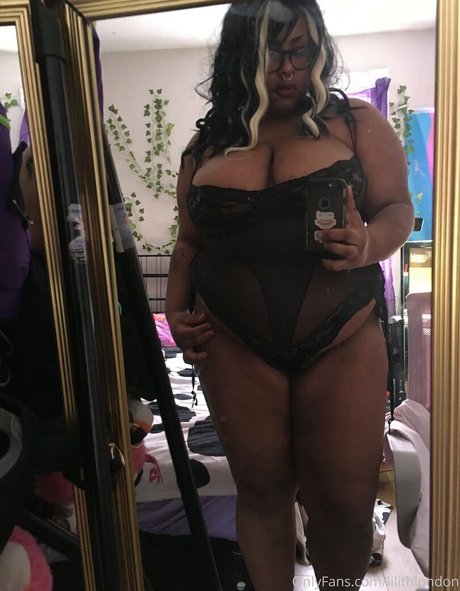 lilithlondon hd akt foto