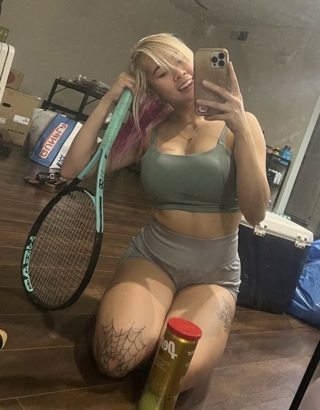 schwangere asiatische onlyfans porno kunst archiv