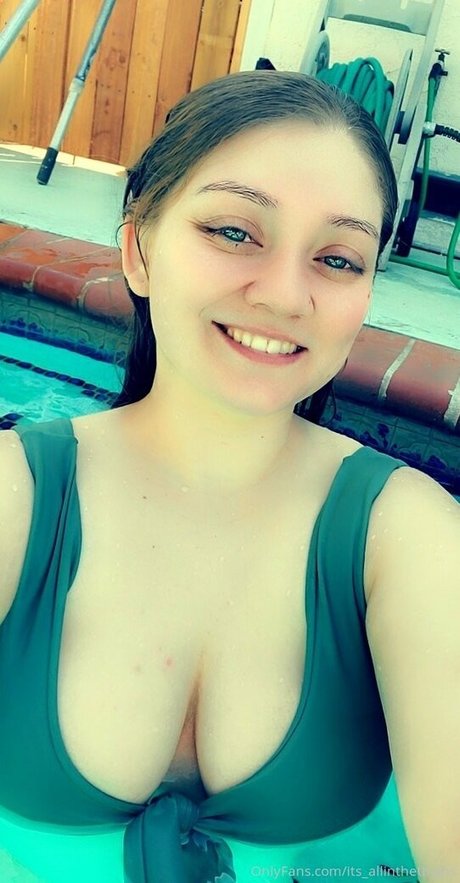 haarige oma onlyfans hübsche perfekte bild