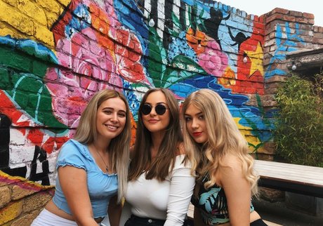 Helayna Birkett sexy nacktheit galerien