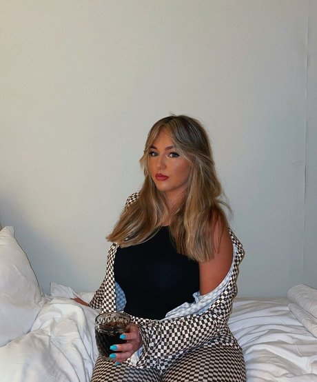 Helayna Birkett heiße pornographische galerien