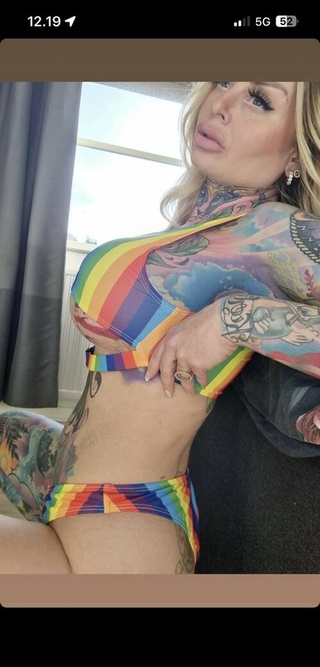 Nadia From Denmark exklusive erwachsene bild