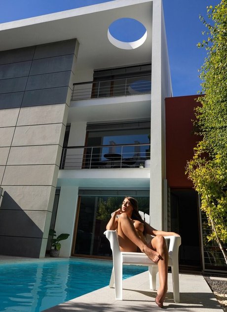 Sabrina Bellani top freie foto