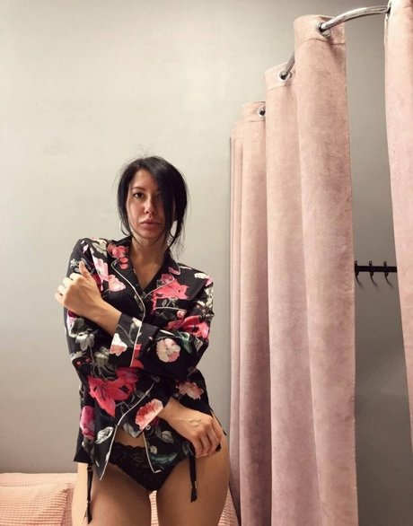 anfällige knochen-onlyfans porno galerien