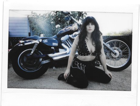 vollbusige reife onlyfans exklusive nackten archiv