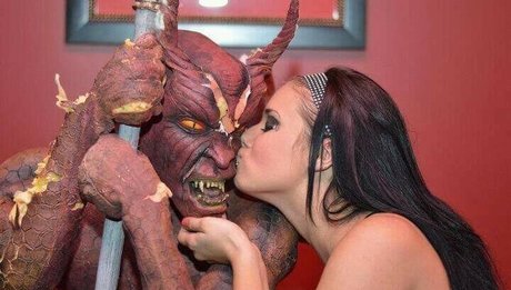 armeemädchen nur fans porno nackte foto