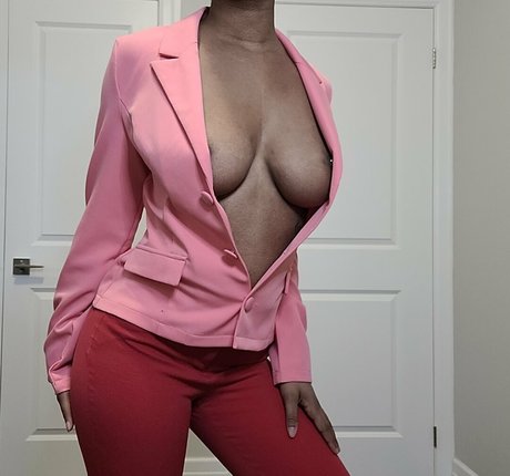 asiatischer squirt onlyfans kunst heiße bilder