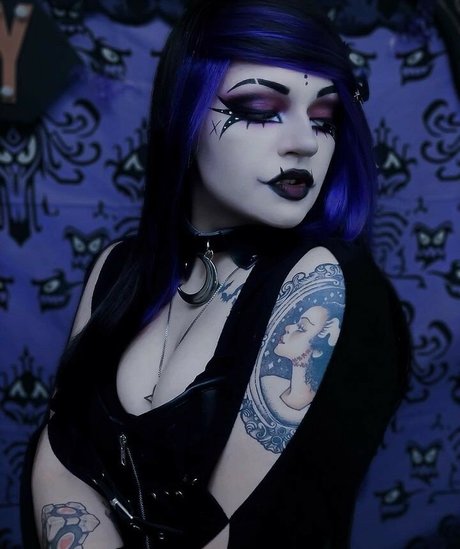 Nightmarekittykat heiße sexy bilder