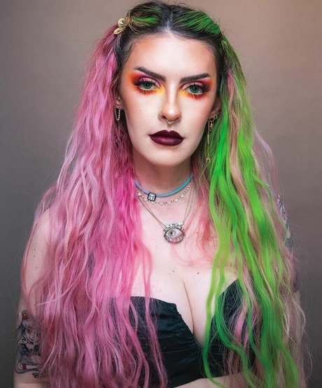 asiatische teen pussy onlyfans kunst nackten bilder