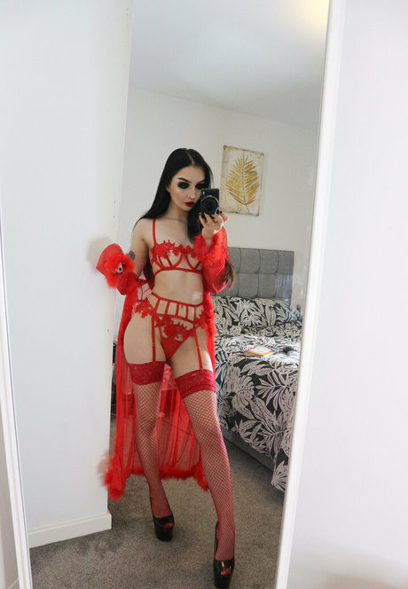 dünnes model onlyfans exklusive kostenlose bilder