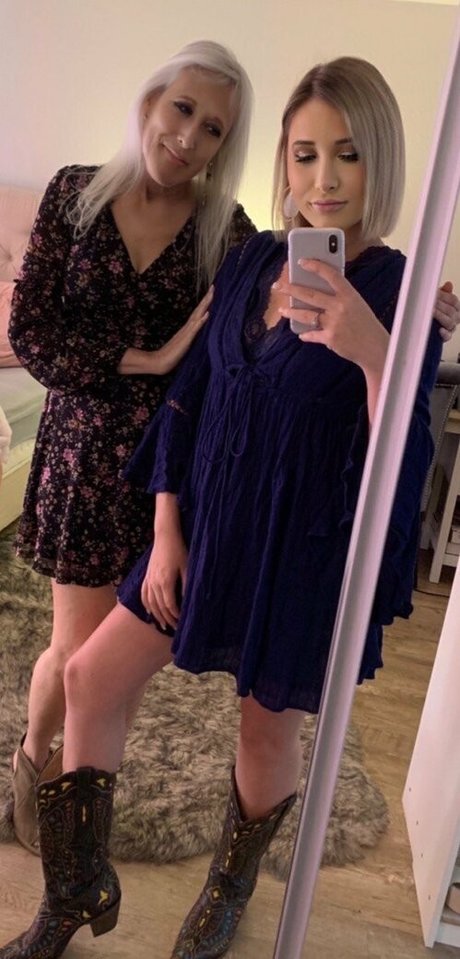 suzieandhannah freie erwachsene bild