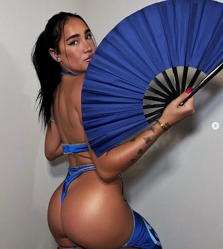 fitnessstudio dusche nur fans kunst nacktheit galerien