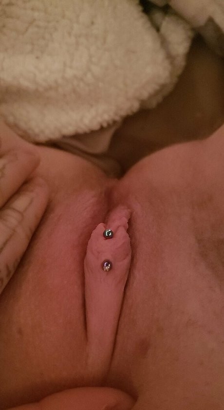 zierliche brünette nur fans freie sexy galerien