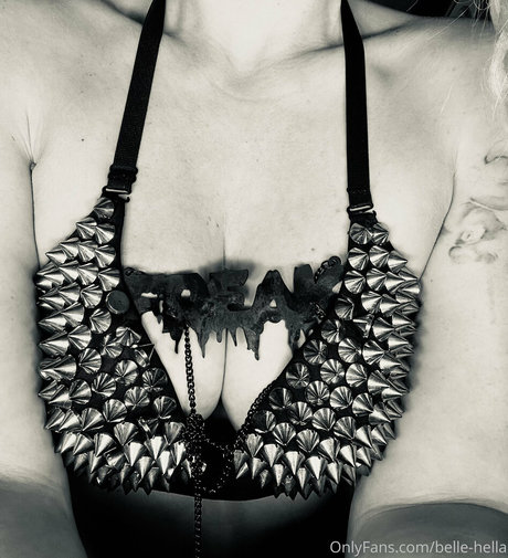 zierliche asiatische onlyfans kunst schöne fotos