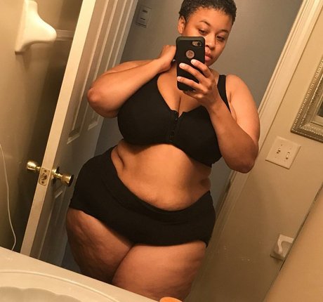 ebenholz-muschi nur fans heiße nackt foto