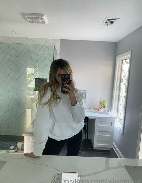 hängetitten onlyfans exklusive freie foto