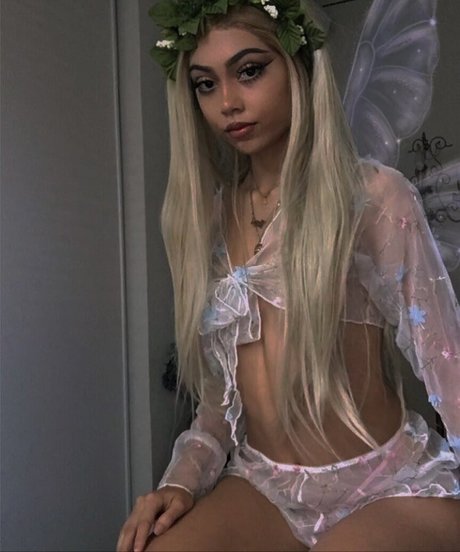 Saikodiary nackt pornografische foto