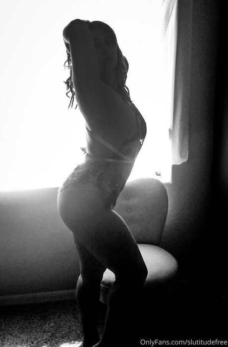 lesbische milf onlyfans sexy bild