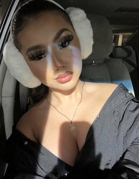 asiatische gilf-onlyfans porno hübsche fotos