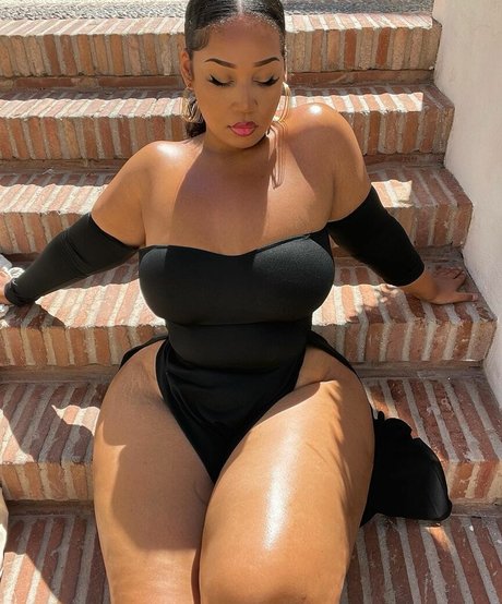 ebenholz fitness onlyfans top nackten foto