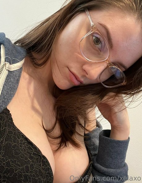 Alex Dorame pornostar akt bilder