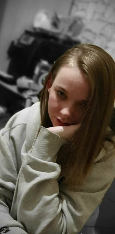 muttermilch-onlyfans nackt exklusive foto