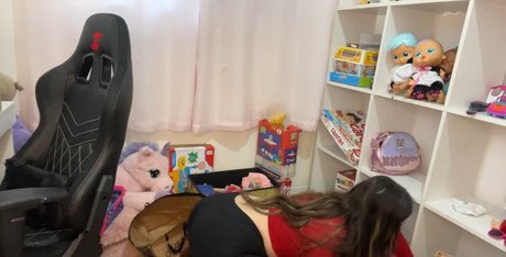 Carolzinha hübsche akt bild