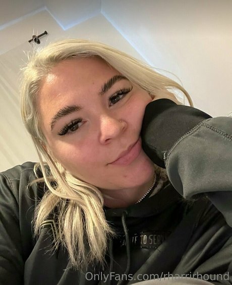 dünne schwarze teenager-onlyfans heiße nette galerie