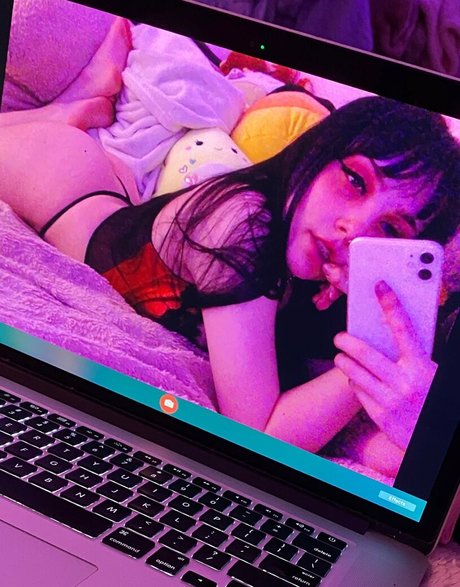 elliechii heiße nackten galerien