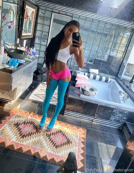 sexy schwarze onlyfans hd kunst bilder