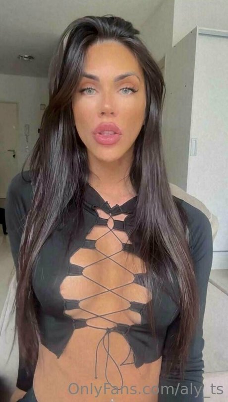 aly ts kunst xxx bilder