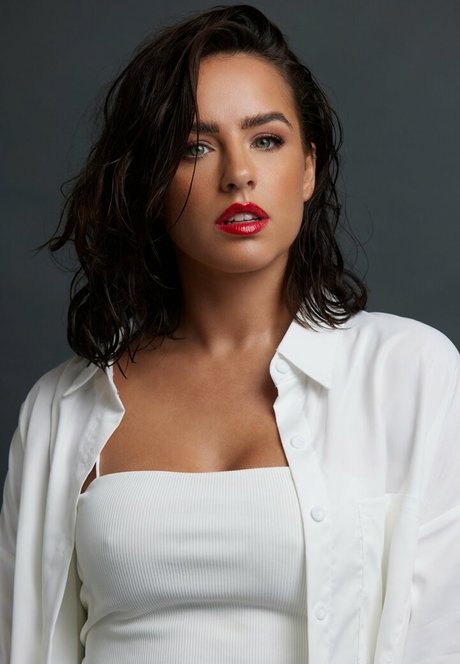Georgia May Foote perfekte sexy foto
