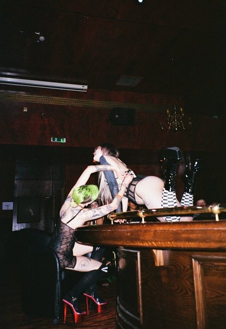 schwarze lehrer-onlyfans porno hd bild