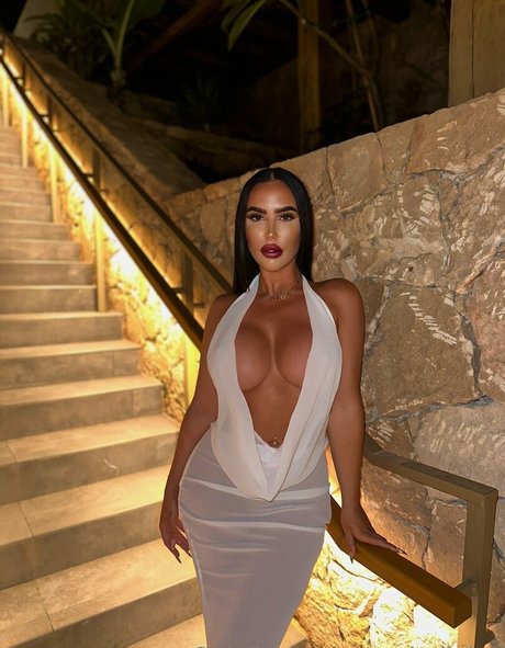 gummi-onlyfans nacktheit xxx bild