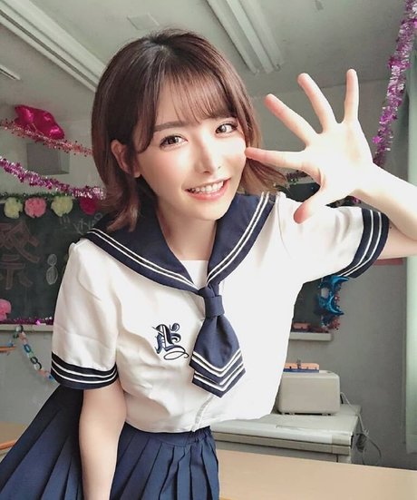 dünne blonde onlyfans erotische nackt archiv