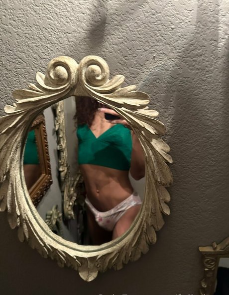 schauspielerin onlyfans erotische heiße bilder