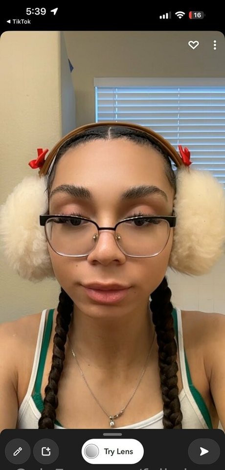 falkybear nacktheit kunst foto