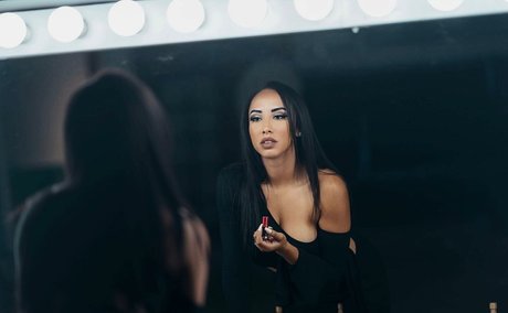 riesenschwanz shemale onlyfans kunst nette archiv